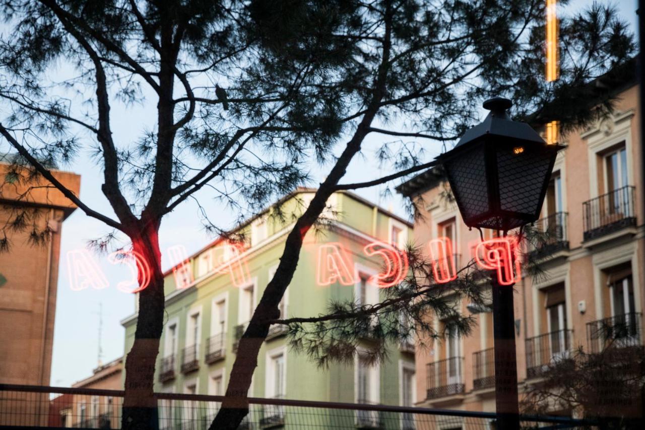 Bastardo Hostel Madrid Exterior foto